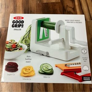 OXO Good Grips Tabletop Spiralizer with 3 Blades New in Box